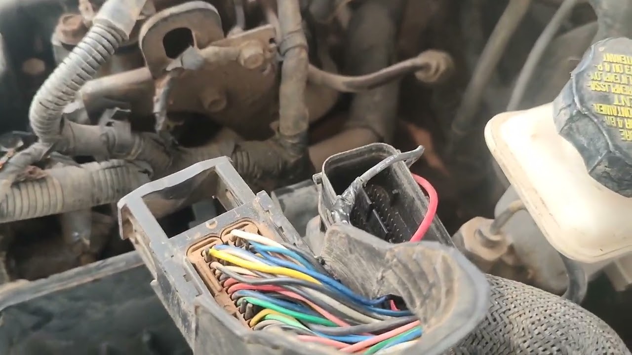 هونداي اكسنت 2006 مشكلة في القير معلق علي النمرة 3 و كود العطل P0755