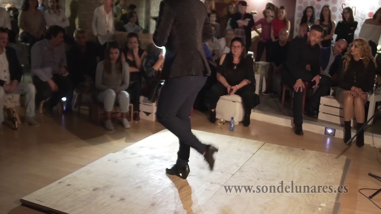 Noche de arte y magia por Dani de Paterna en son de luanres