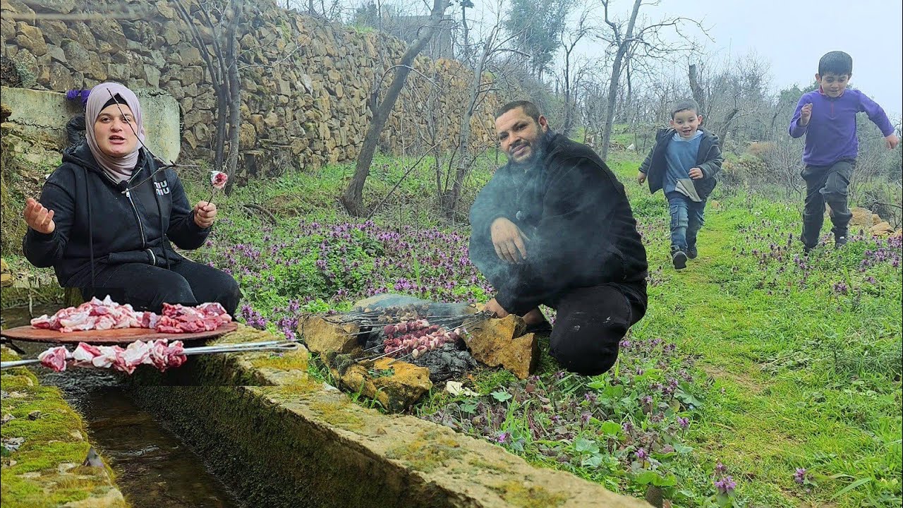 سيران رمضان  في الريف اللبناني 🇱🇧مشاوي وصفايح لحمة على نار الحطب 🔥