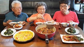 Spicy Kodari Jjim Mukbang (Mallow Soup, Perilla Leaf Greens, Tomato and Egg Stir-fry) Recipe