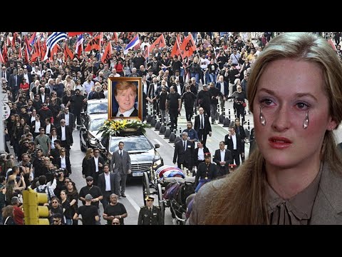 FINAL GOODBYE: Funeral Turns Silent as Meryl Streep Pays Tribute to Robert  Redford - YouTube