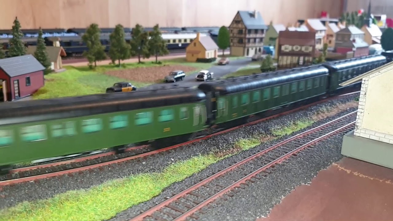 141 R 1187 Club Jouef