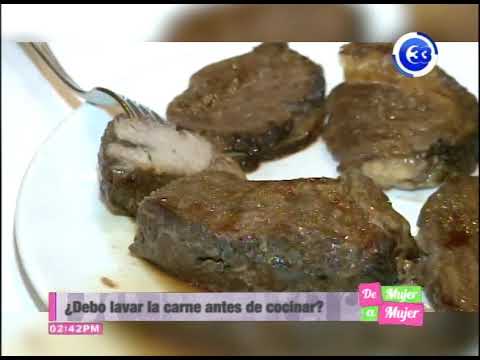 Video: ¿Enjuagar la carne hace algo?