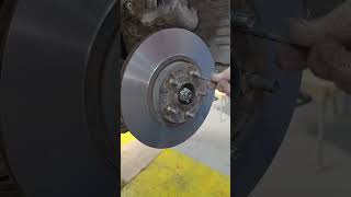 Hyundai front brake noise fixed #automotive #mechanic #usa🇺🇸 #DIY #automotivetools