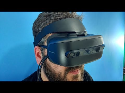 Lenovo Explorer. Шлем виртуальной реальности (VR) / Арстайл /