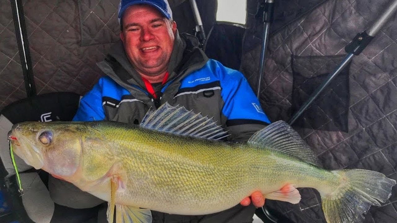 Sometimes ice-fishing for walleye on Lake Winnipeg can be stranger than  fiction • Outdoor Canada