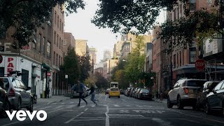 Смотреть клип Owl City - New York City