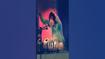 Ustad Zakir Hussain Ji Playing Hiran Paran 🙏 #icmtabla #tabla #tablasolo #shorts #viral