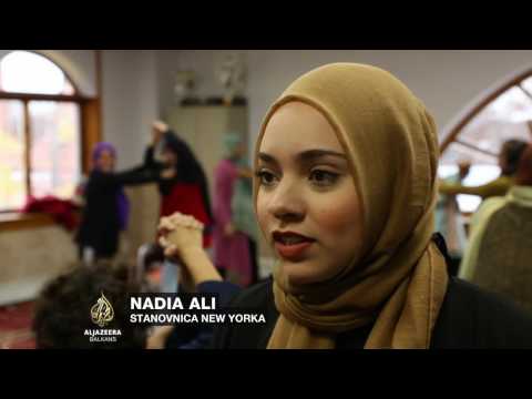 Video: Muslimanke množično obnavljajo nedolžnost