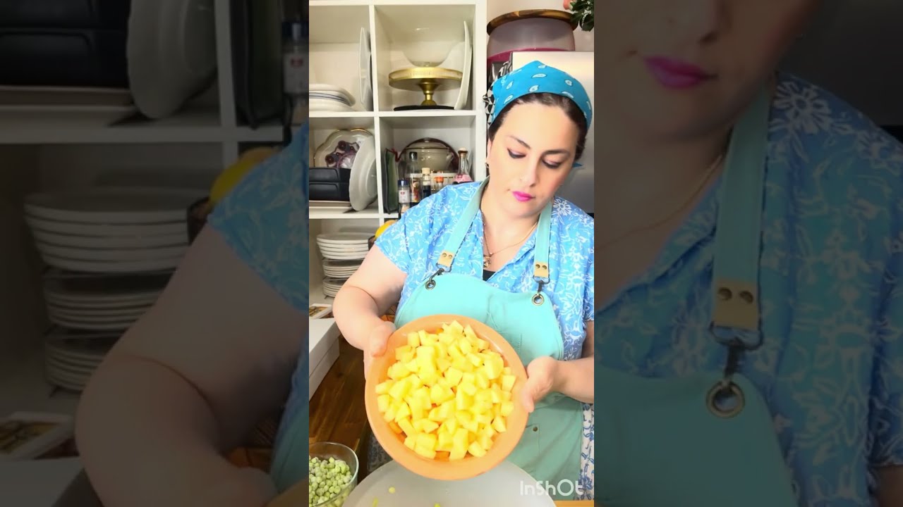 سلام يا الاحباب🥰اليوم جبتلكم وصفة لذيذة تقليدية تع قبايل،مسفوف بركوكس بالقديد والفول لذيذ 🤤😅