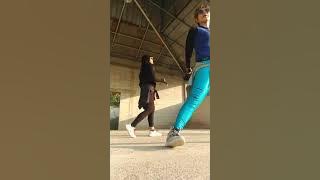 Digoyang legging biru kilap