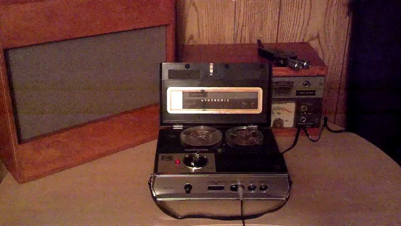 Panasonic reel to reel tape recorder acoustic guitar and 1/4 tape 3 RTR  vintage field recorder 