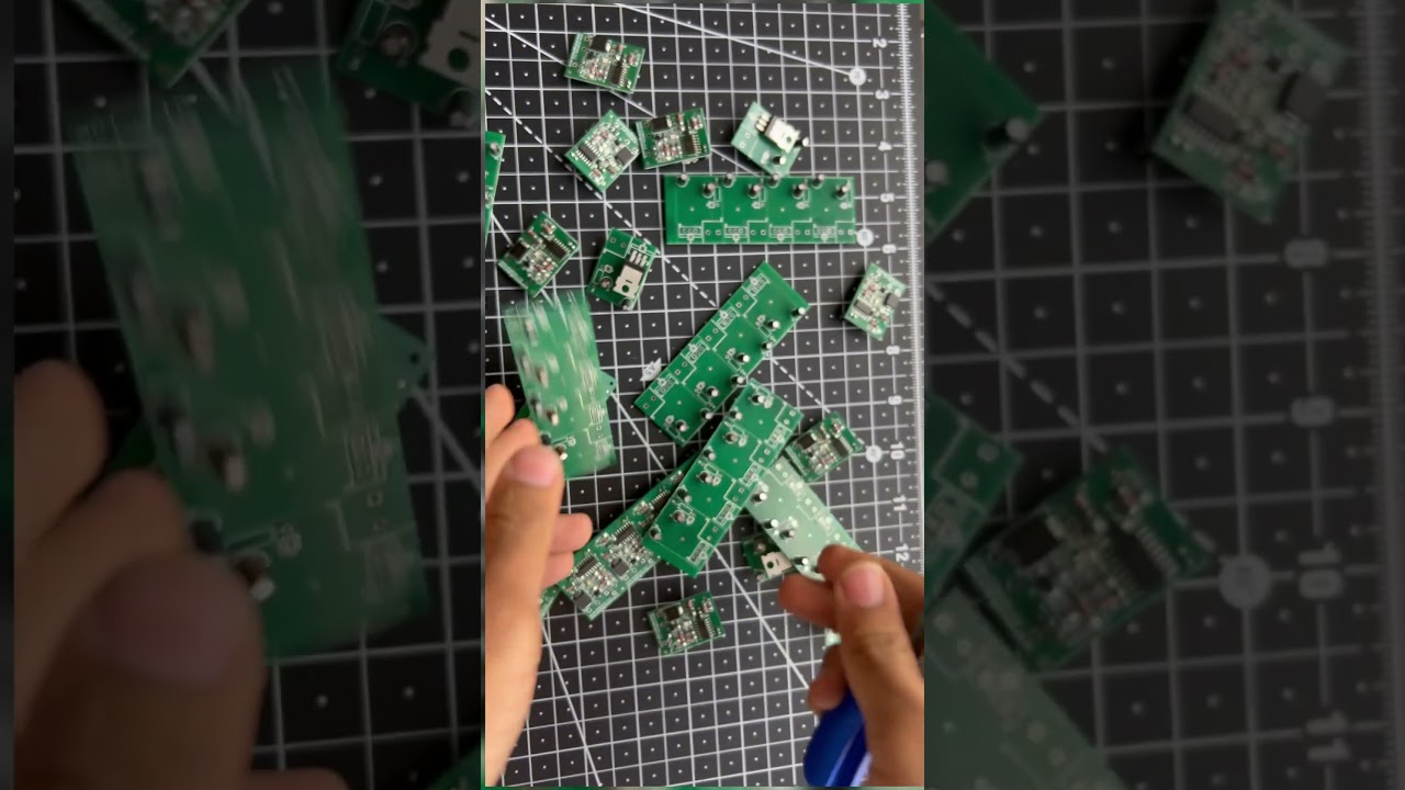 Kicking off the week with precision and efficiency in PCB production!📈👩‍💻