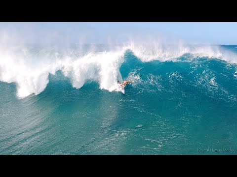 Surfing Pipeline & Haleiwa (Nov 21, 2022)   4K