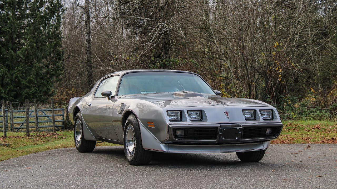 Видеообзор: Pontiac Firebird Trans Am 10th Anniversary Edition 1979 года с пробегом 1200 миль на BaT