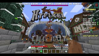 Bedrock Edition Only Player Tries Hypixel for the First Time