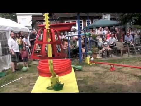 Life-Size Mousetrap Game Highlights Arts and Music Carnival