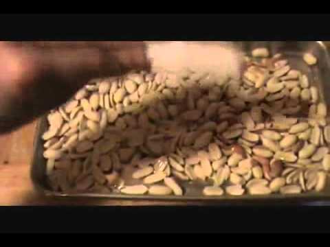 How%20to%20make%20homemade%20peanut%20butter%20-