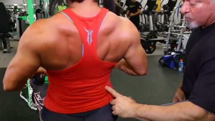 Back Attack with IFBB Pro April Long:  Tracy Hess ...
