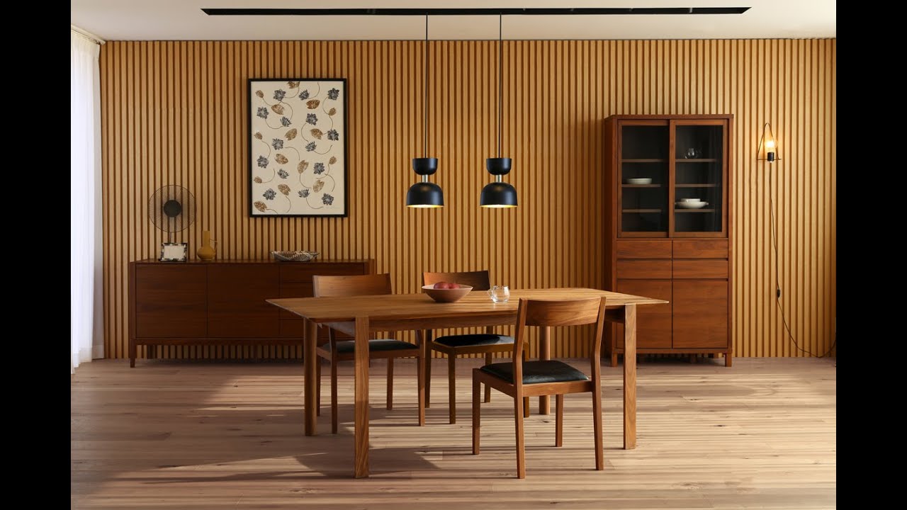 真鍮のアクセントが美しいダイニングテーブル/高野木工｜家具