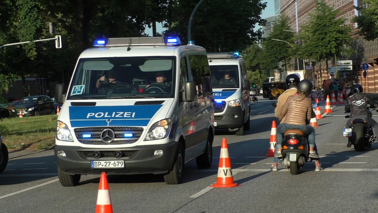 [Schlagermove / über den Grünstreifen] 3x HgruKw Bundespolizei Ratzeburg in Hamburg