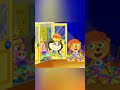 Família Leão Português | Lideres de torcida | Vídeo para crianças | Desenhos Animados