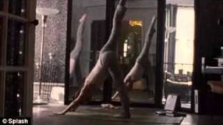 Black Swan Director Defends Natalie Portman's Dancing