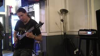 Van Halen - Jump live solo cover by Samuli Federley in Algeria