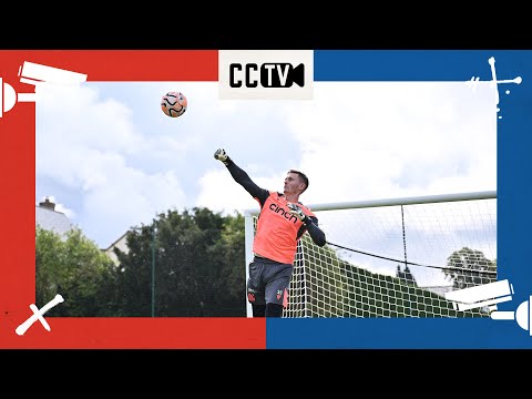 Dean Henderson&#39;s first day | CCTV