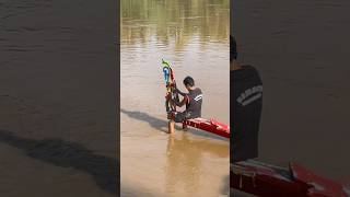 Beautiful Selembayung Installation on Wooden Racing Boat #woodenboat #pacujalur #boatrace