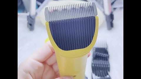 Tông đơ cắt tóc Codos 925 lưỡi sứ sắc bén máy êm có turbo tăng tốc 3 mức độ.