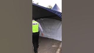 Lagi kes tenking polis.Sedih tengok wawa wahid enterprise sergah abang polis sampai macam tu.