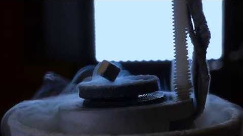 Application of superconductivity to quantum computing