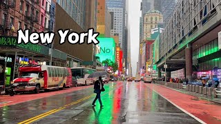 New York City Walk Times Square Rain 4k