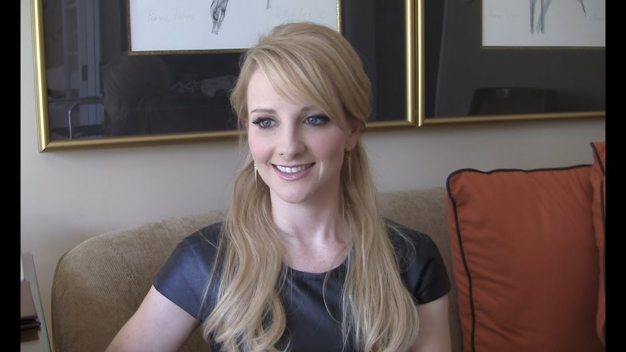 Download Melissa Rauch on ‘The Bronze’ and the Film’s Unique Sex Scene