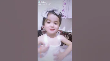 اجمل طفله تغني بوجه ملائكي نيرمين أحمد الحمدان 