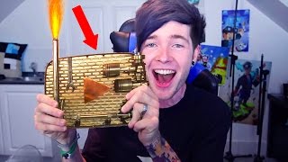 YOUTUBERS WITH CUSTOM PLAY BUTTONS!