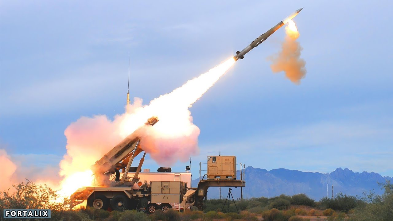Finally!! Ukrainian forces use the Patriot missile defense system to destroy Russian