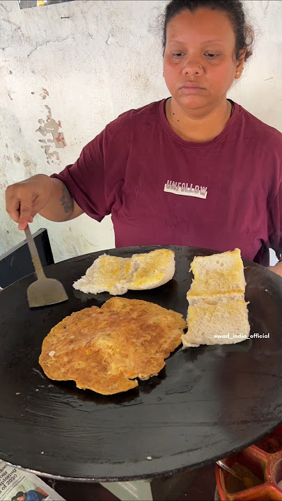 Mumbai Famous Omelette Pav in India #shorts
