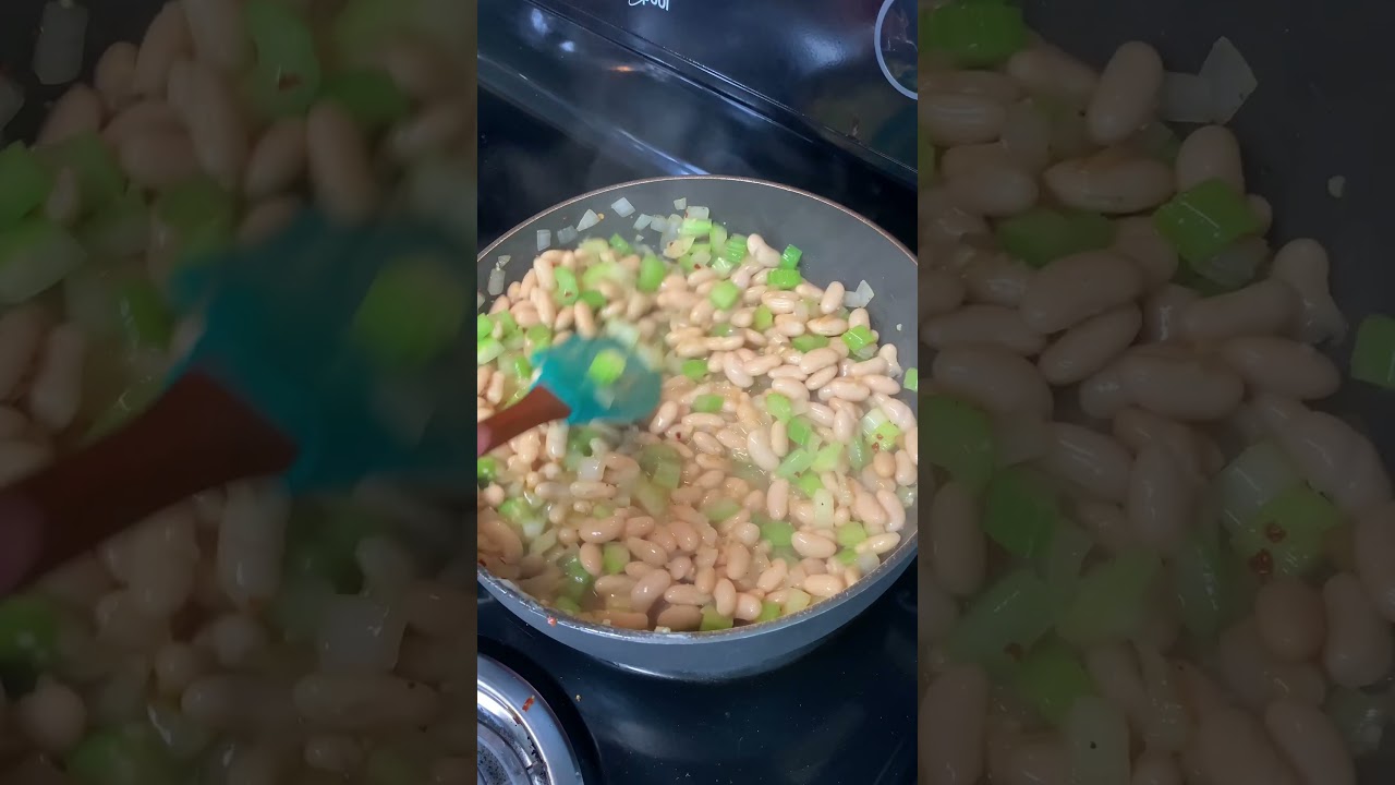 White Bean Sauce - The Perfect Way to Use those Garden Tomatoes and Basil