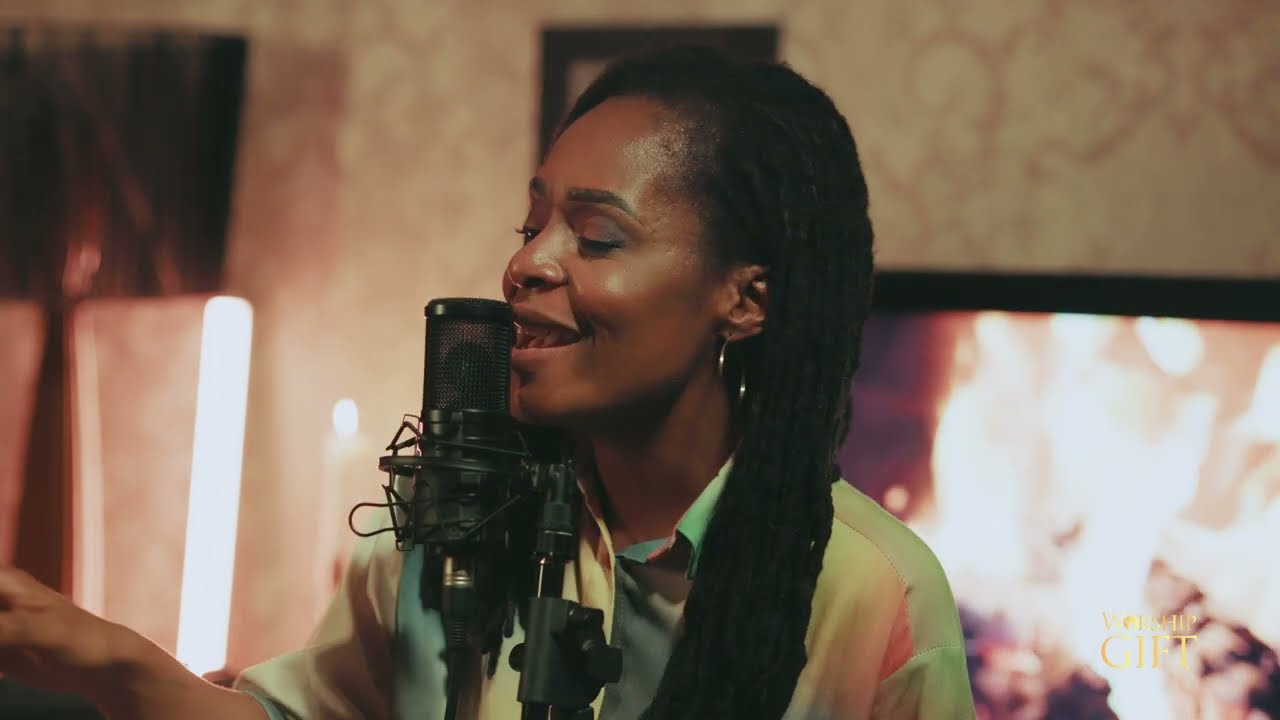 NATHY KROL _ Faithful (Live  Session Worship Gift)