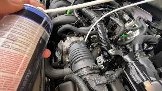 PKW Drosselklappe reinigen im eingebautem Zustand mit  Drosselklappenreiniger Mazda CX-5 Anleitung 