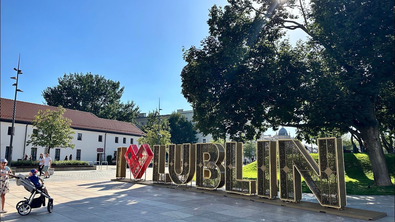Lublin walking tour (4K) | Lublin old town, Plac Litewski, Lublin castle | Poland🇵🇱