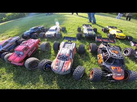arrma kraton 8s vs losi dbxl e 2.0