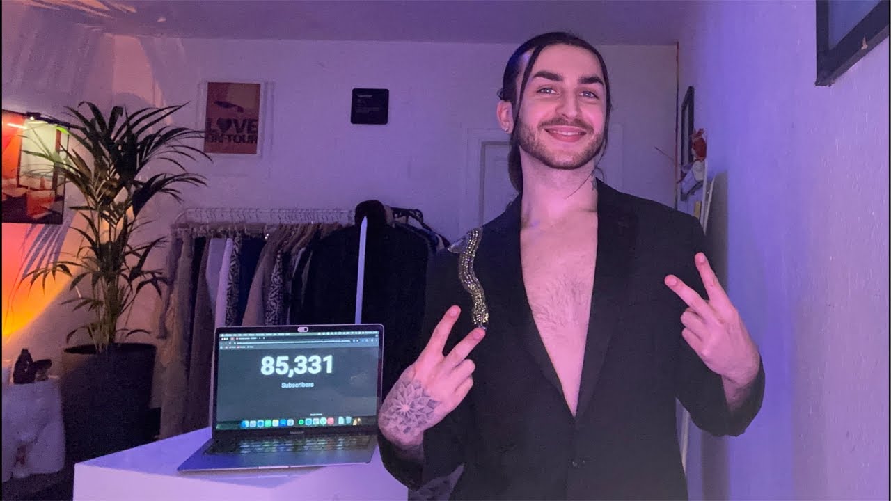 SOLD OUT SHOW 2Wild - YouTube