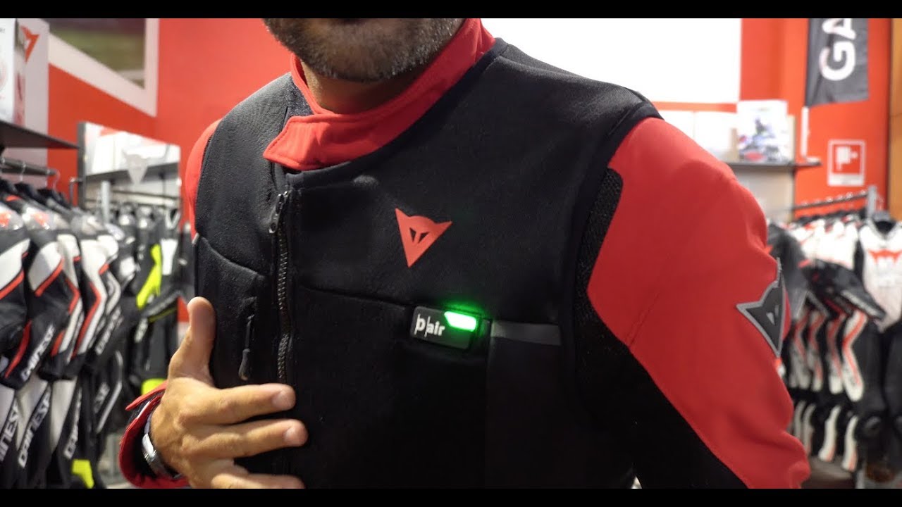GIlet Airbag dair DAINESE SMART JACKET YouTube