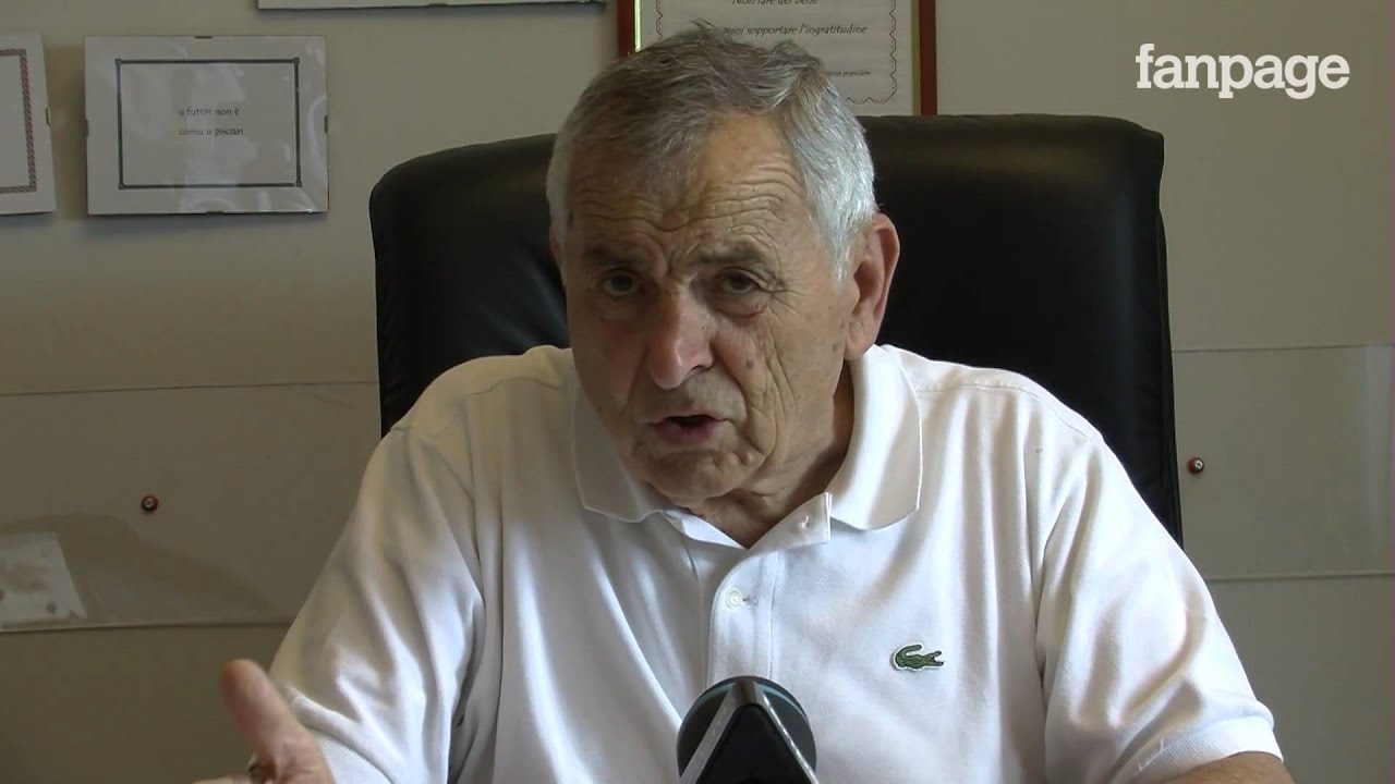 Il sindaco di Misterbianco: 