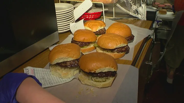 Super Bowl Visitors Get A Taste Of Minnesota