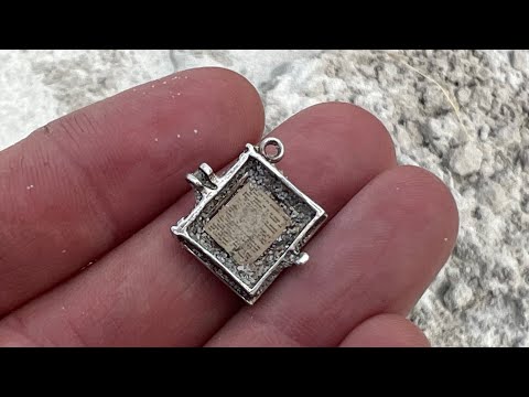 More GOLD ? and silver with the XP DEUS II - metal detecting the beaches of Barra, Scotland