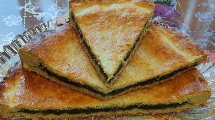 Рецепт быстрого и простого пирога с щавелем: как приготовить вкусное блюдо